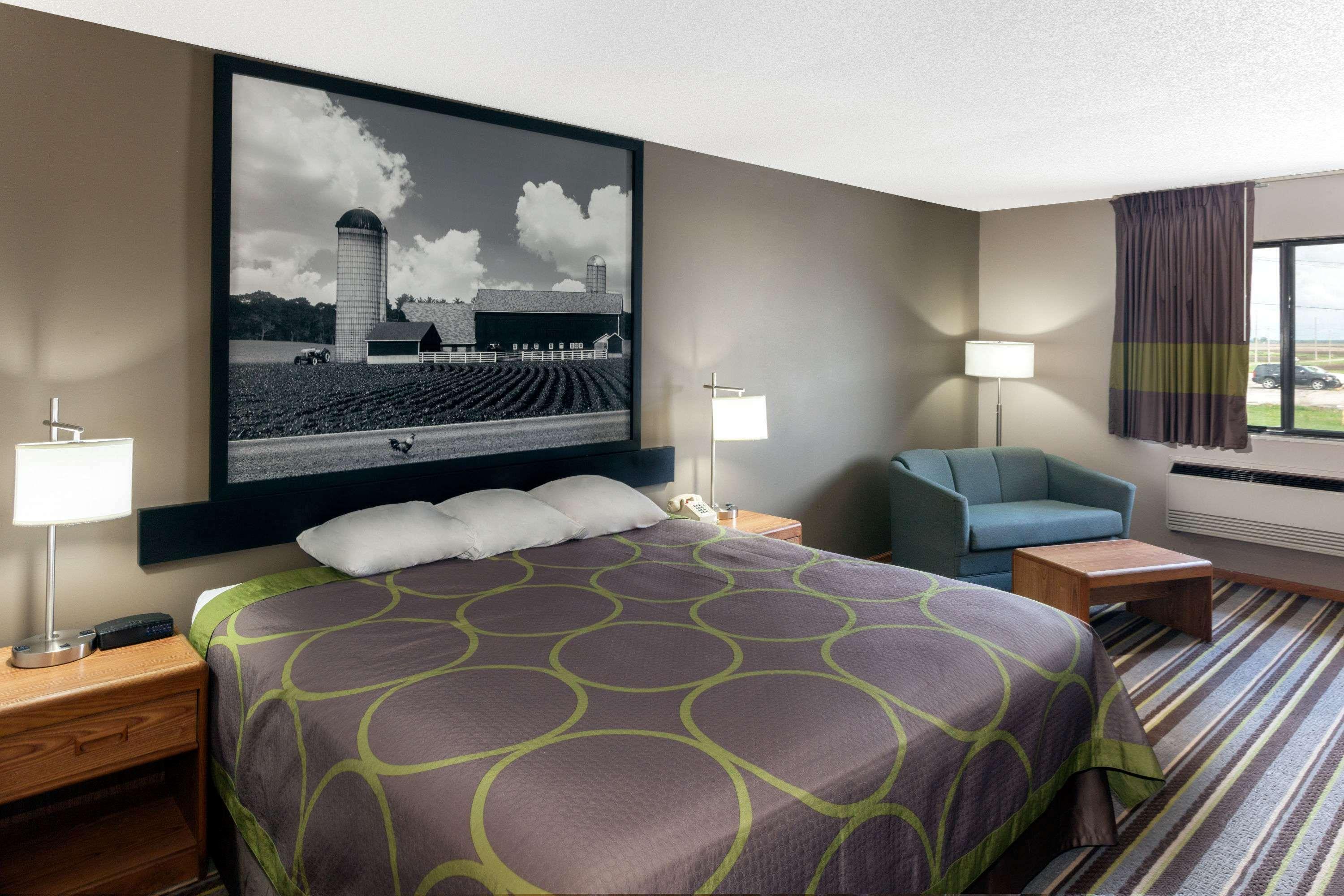 Super 8 By Wyndham Gilman Exterior foto